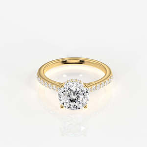 Anillo de Diamante Moissanite con Corte Portugués y Halo Oculto, Elegante, en Plata de Ley - Product Image 1