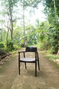 Sillón moderno de mediados de siglo - Product Image 4