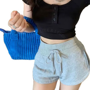 Shorts pour femmes de la meilleure qualité, couleur personnalisée, shorts d'été pour femmes, design élégant, prix bas, shorts d'été tendance - Product Image 3