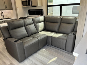 NUEVO 2025 G-R-A-N-D RV D-E-S-I-G-N M-O-M-E-N-T-U-M Clase M 344M DISPONIBLE PARA LA VENTA - Product Image 5