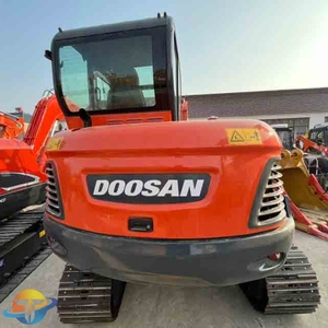 Miniexcavadora Hidráulica Usada de Alta Calidad Doosan DX60-9C para Pequeños Proyectos Industriales, Componentes del Motor Principal en Venta - Product Image 3