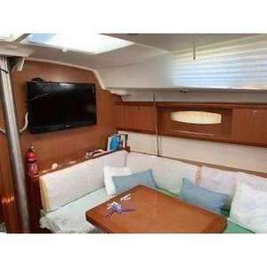 Cruceros de Cabina Beneteau Oceanis 43 - Product Image 2