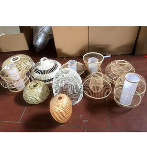 Lámpara de bambú hecha a mano Natural de alta calidad, luz de ratán tejida para decoración interior y exterior - Product Image 6