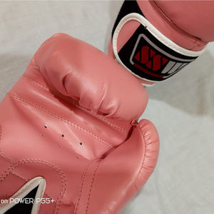 Cómodos guantes de boxeo Guantes de boxeo personalizados profesionales para la venta Guantes de boxeo de entrenamiento de lucha para adultos - Product Image 3