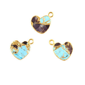 Colgante con forma de corazón, amatista mohave, cobre, turquesa, conector plateado en oro, pequeño corazón, GEMA, abalorio - Product Image 3