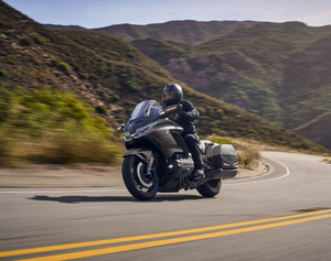 EN VENTA: Motocicleta HONDA GOLD WING TOUR 2026 con Garantía Limitada de 3 Años, Transferible y con Kilometraje Ilimitado. - Product Image 4