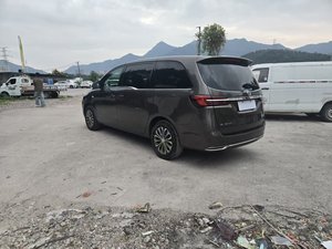 Buick GL8 2022 MPV Listo para Enviar, Auto Usado Familiar en Stock, Asientos de Cuero, Pantalla Táctil, Techo Corredizo, Cámara Trasera - Product Image 3