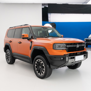 Vehicle 6-Seater <b>Plug</b>-In Hybrid SUV Turbocharged <b>Fast</b>-<b>Charging</b> 693 HP Automatic Gearbox R18 Tires Left Steering Dark - Product Image 3