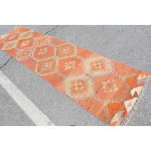 Alfombra Turca Vintage, Alfombra Herki de 2.9x11.4 pies, Alfombra Naranja con Diseño a Cuadros - Product Image 4