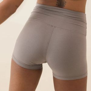 กางเกงโยคะเอวสูงไร้ตะเข็บสำหรับผู้หญิง-ผ้าสแปนเด็กซ์/โพลีเอสเตอร์ แห้งเร็ว ระบายอากาศได้ดี เป็นมิตรกับสิ่งแวดล้อม ไซส์พลัส สำหรับออกกำลังกายและฟิตเนส - Product Image 6