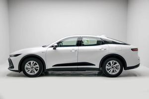 รถใหม่เอี่ยม ไมล์/กม. ศูนย์ ราคาคุ้มค่า ปี 2026 สีขาวมุก TY - Crown HEV 2.5L FWD รถยนต์ไฮบริดไฟฟ้า รถซีดานหรู - Product Image 5