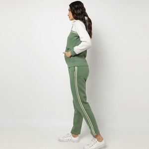 Chándales de mujer recién llegados, ropa deportiva de invierno para entrenamiento de mujer, chándales de mujer de diseño OEM de diferentes estilos al mejor precio - Product Image 2