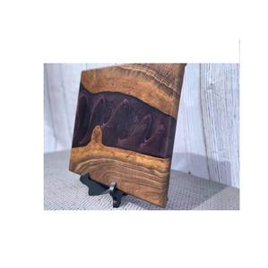 Tabla de cortar de madera de resina de lujo hecha a mano, tabla de quesos de Navidad, tabla de quesos de resina, tabla de cortar de muestra de charcutería gratis - Product Image 1