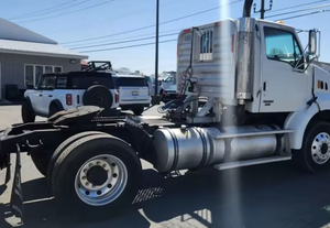 ดีที่สุด!! รถบรรทุกขนส่งระยะไกลเชิงพาณิชย์ ห้องโดยสารสำหรับการดำเนินงานกับรถพ่วง รถขนส่งสำหรับบรรทุกตู้คอนเทนเนอร์ - Product Image 3