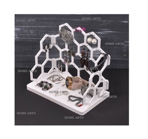 Ensemble de présentoirs à boucles d'oreilles en métal et marbre de conception simple de 3 tailles différentes par home arts - Product Image 2
