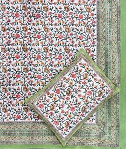 Juego de sábanas de algodón 100% ligeras y ecológicas, estampado floral de estilo clásico con base blanca para todas las decoraciones de tipo de habitación - Product Image 4