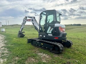 Gran oferta, excavadora de marca Original E50, Mini excavadora, máquina de movimiento de tierra con cabina cerrada, hidráulica auxiliar - Product Image 2