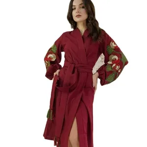 Ukrainienne Brodé Robe Portefeuille Floral Long Puff Manches Designer Avant Ouverte Robe Avec Ceinture