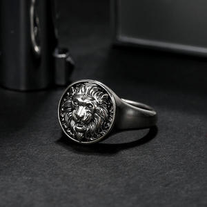 แหวนผู้ชายเงินแท้ชุบทอง 18K ลายสิงโตราชาแห่งสัตว์ร้าย Jeulia - Product Image 5