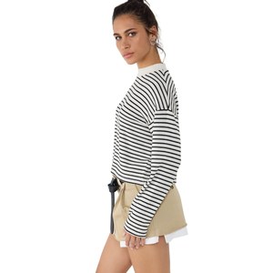 Top Deportivo Informal Hecho de Tela de Lona Resistente - Product Image 4