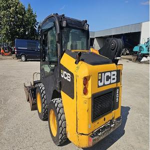 Chargeuses compactes JCB 205 de qualité supérieure Chargeur solide, polyvalent et fiable pour les projets de construction professionnels - Product Image 4