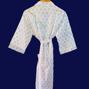 Robe kimono en coton bleu à fleurs, 100% coton avec ceinture rayée, fournisseur en gros pour les spas, hôtels et resorts aux États-Unis, au Royaume-Uni et en Australie - Product Image 1