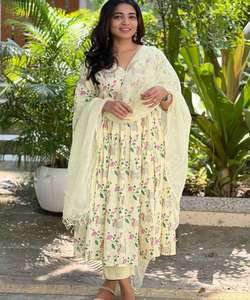 Venta al por mayor indio cosido vestido de novia impreso Formal bebé Maxi hermoso estilo árabe Boutique diseño vestido con dupatta - Product Image 4