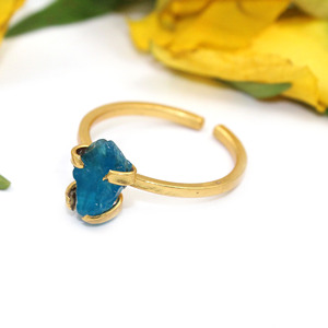 แหวนเคลือบทองสำหรับการหมั้นขายส่งจากอินเดียแหวนที่ตั้งแบบง่ามนีออนหยาบแบบเรียบง่ายไร้กาลเวลา - Product Image 2