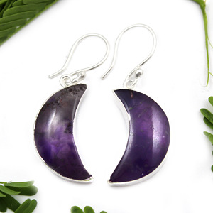 Vente en gros de belles boucles d'oreilles pendantes en laiton améthyste naturelle pour femmes en forme de demi-lune en forme de croissant plaqué argent de luxe - Product Image 1