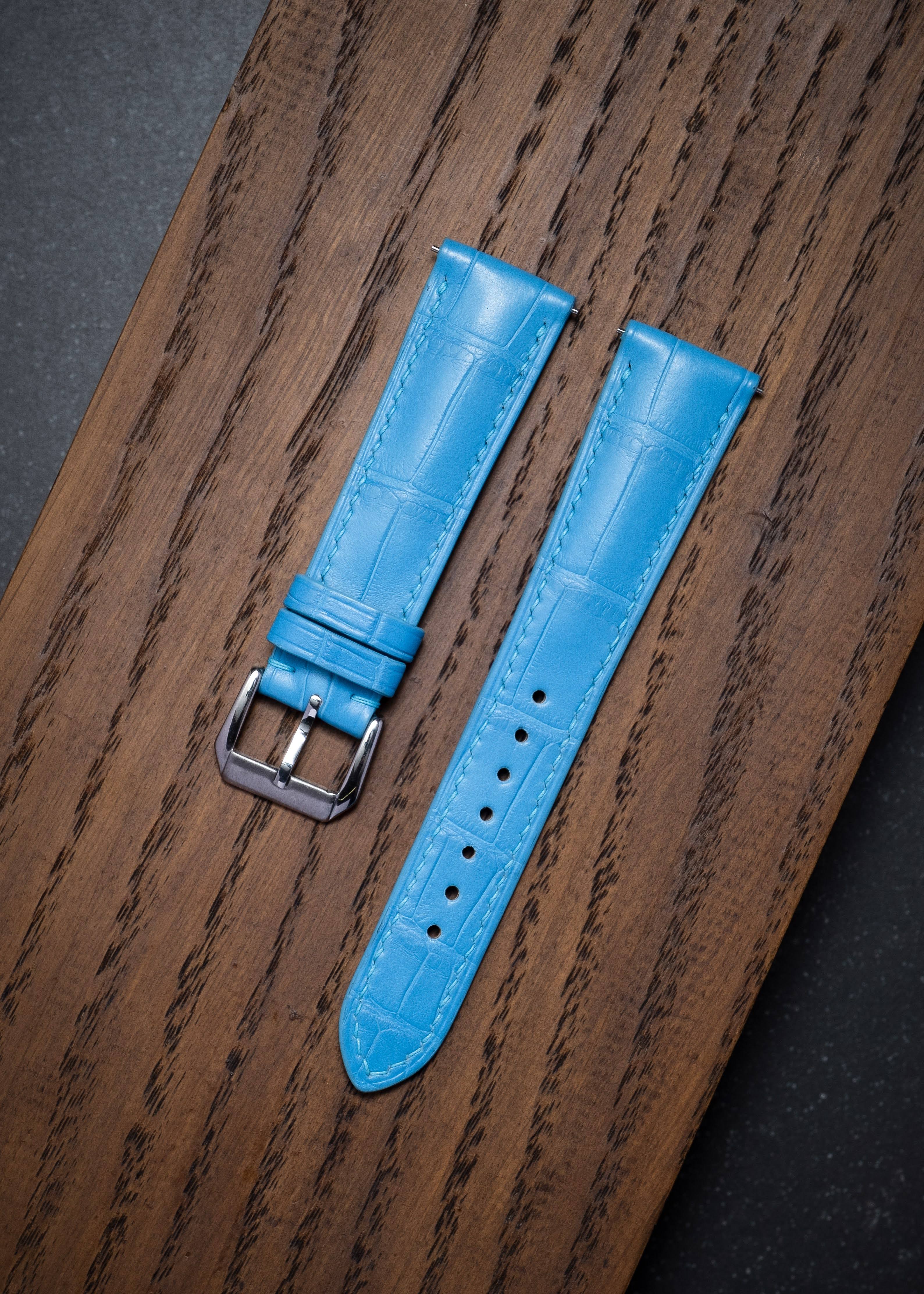 สีฟ้าอ่อน