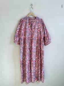 Robe longue décontractée d'été pour femmes, à manches longues, col en V, en coton imprimé à la main, à motifs floraux - Product Image 3