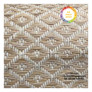 Rouleau de rotin naturel poli pour les designers et les artisans à la recherche de matériaux tissés élégants pour les projets d'amélioration de l'habitat - Product Image 3