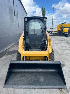 รถตักล้อยาง CAT 226D ราคาโรงงาน เครื่องจักรก่อสร้างขนาดเล็ก 4 ล้อ สภาพดีเยี่ยม เครื่องยนต์ Caterpillar ระบบ KYB - Product Image 4