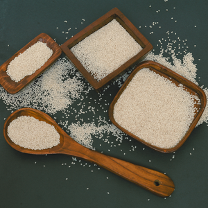 Vente en gros de graines de sésame naturelles blanches de haute qualité OEM accepté prix raisonnable pour l'agriculture paquet en vrac 1 an durée de conservation - Product Image 1