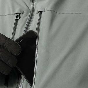 เสื้อแจ็คเก็ตกันลมคุณภาพสูงสำหรับผู้ชาย มีฮู้ด ดีไซน์แบบต่อผ้าด้านหน้า บริการ OEM ปรับแต่งได้ ราคาขายส่งถูก ระบายอากาศได้ดี ผลิตตามสั่ง - Product Image 3