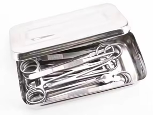 Ensemble de 13 instruments chirurgicaux manuels réutilisables en acier inoxydable de haute qualité pour interventions chirurgicales mineures, certifié CE, finition argentée - Product Image 5