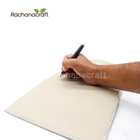 Cahier de notes A5 Lokta moyen fait à la main pétales de fleurs colorées et couverture de feuilles avec couverture en papier à reliure thermique