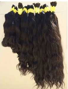 REMY Perruque longue en dentelle à double trame de couleur naturelle de 28 pouces avec extensions de cheveux humains vierges d'origine indienne ondulés - Product Image 3