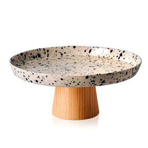 Soporte de pastel de madera ecológico hecho de madera natural sostenible con detalles artesanales para una presentación de postre elegante - Product Image 5