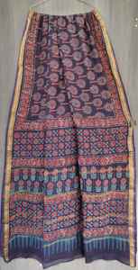 Bufandas y estolas estampadas hechas a mano, estola hecha a medida de 100% algodón para usar por accesorios de moda, tiendas en borde dorado - Product Image 3