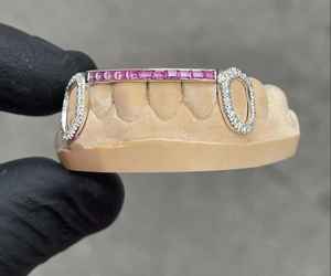 Diamante de moissanita en forma de corazón Chapado en plata de ley Grillz Iced Out Bling para actuaciones de boda Haz una declaración - Product Image 1