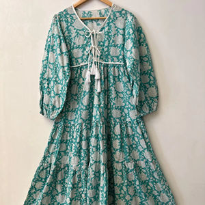 Exceptionnel élégant à la recherche d'anniversaire de festival naturel portant soirée Designer à la recherche d'une robe de printemps d'été à des robes en gros - Product Image 1