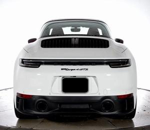 Increíble Porsche 911 Targa 4 GTS Cabriolet AWD 2022 Usado en Perfectas Condiciones, con Poco Kilometraje, en Existencia, Ofrecido a un Precio Increíble - Product Image 2