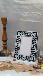 Cadre photo en nacre fabriqué à la main cadre décoratif abordable pour le bureau à domicile et l'affichage mural à la côte la plus basse - Product Image 5