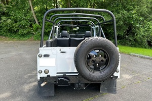 รถแลนด์โรเวอร์ ดีเฟนเดอร์ 110 ปี 1994 มือสอง สภาพดี ราคาคุ้มค่า - Product Image 6