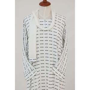 ชุดเดรสแบบสุภาพของชิริน - Product Image 4