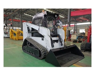 Chargeuse compacte puissante TS100 avec un moteur turbo diesel de 100 CV, hydraulique à haut débit et une charge utile nominale de 3500 lb. - Product Image 5