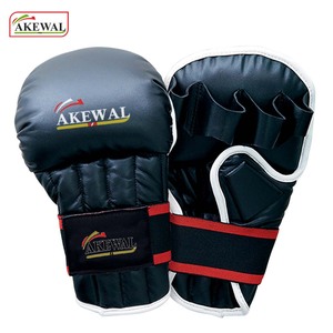 Impresión de camuflaje Nuevo diseño PU Guantes de boxeo MMA de cuero con alta calidad Personalizar Imprimir logotipo y tamaños disponibles en stock - Product Image 5