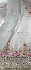 ชุดสูทแฟชั่นอินเดียปักด้วยมือจากนักออกแบบสมัยใหม่สำหรับงานปาร์ตี้สไตล์ดั้งเดิม - Product Image 2