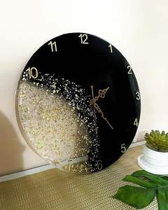 Horloge décorative artisanale en résine sur le thème de l'océan pour mariage et maison - Design moderne, veilleuse étanche pour salle à manger - Product Image 1